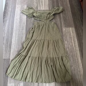 Elegant leani Olive Green Off-Shoulder Dress open back women’s medium